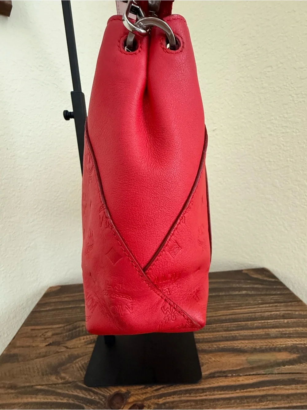 MCM Klara Embossed Leather Hobo Shoulder Bag – Red/Pink | COA Included